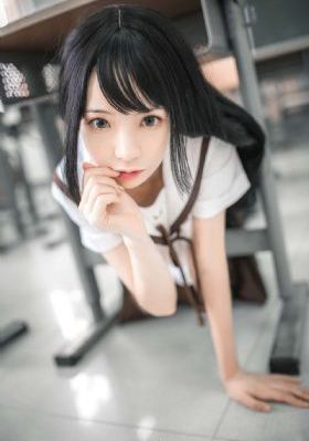 日韩美女乱淫aaa高清视频